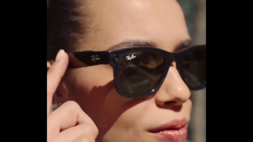 Piacra dobja első okosszemüvegét a Facebook és a Ray-Ban