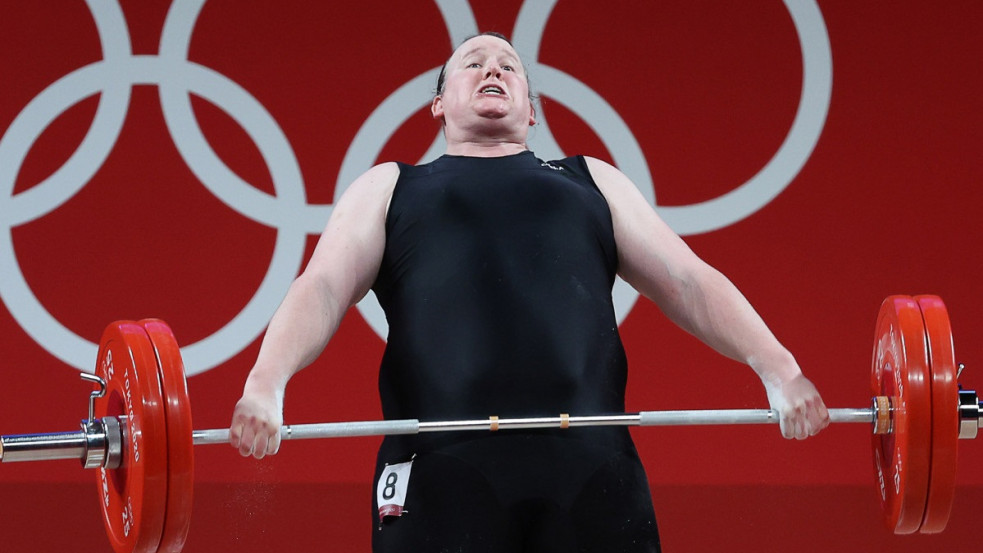 Érvényes kísérlet nélkül búcsúzott az olimpiától a transznemű súlyemelő