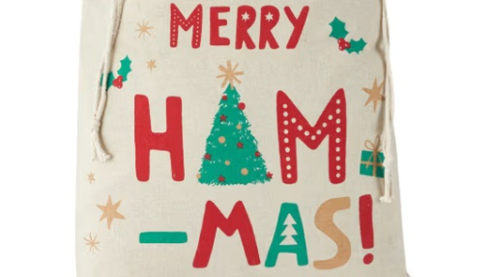 „Boldog Hamászt!” feliratú karácsonyi zsákot árul az egyik webáruház