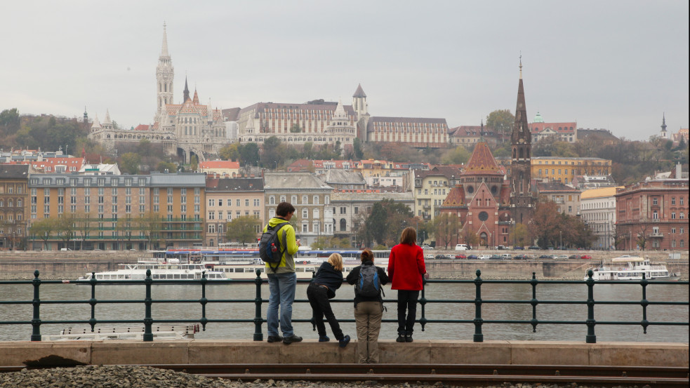 Felmérés: a magyaroknak a család az első, a hitélet kevésbé fontos