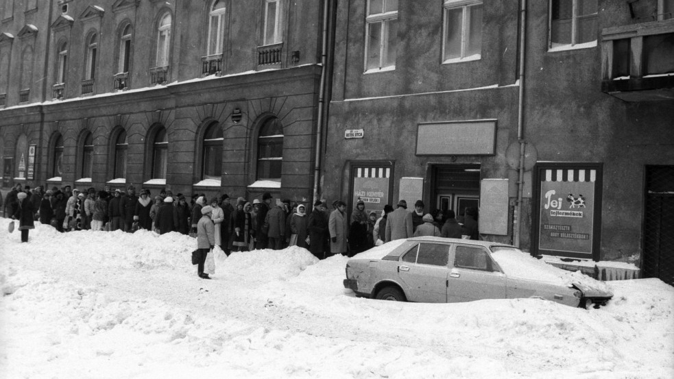 Önök emlékeznek még rá? 35 éve elképesztő mennyiségű hó esett Magyarországon