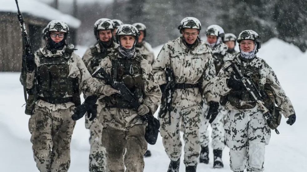 Néhány tucat katonával támogatja Európa Grönland védelmét