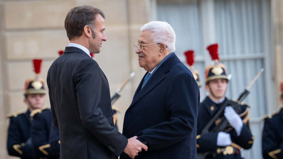 Macron felajánlotta segítségét a palesztin állam alkotmányának kidolgozásában