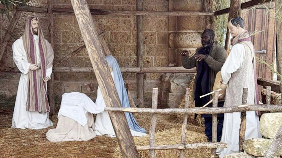 Betlehemi szobornak álcázta magát egy szökevény Dél-Olaszországban