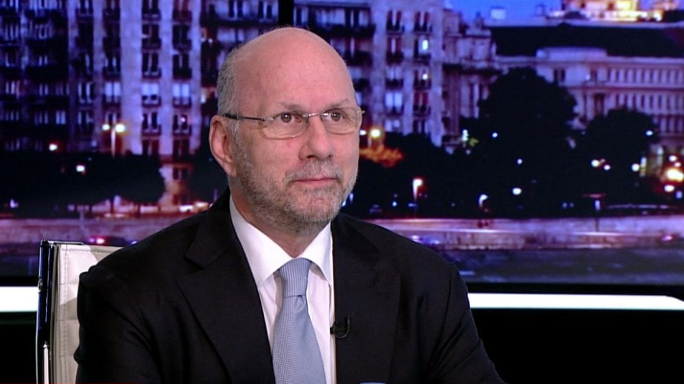 Hack Péter: különbséget kell tenni a felmentő ítélet és a kegyelem között