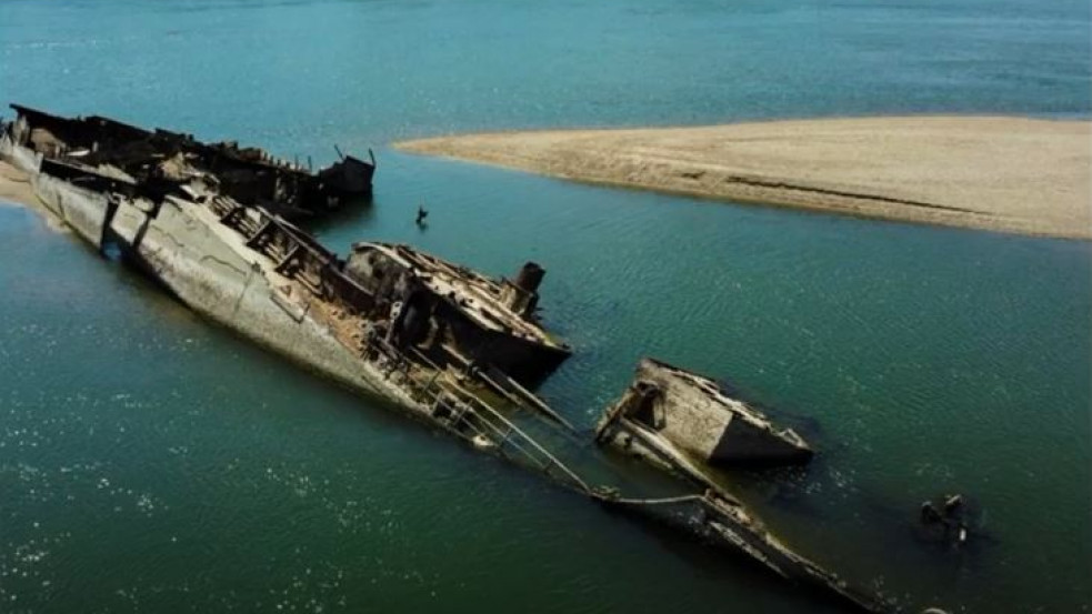 Videó: második világháborús hajóroncsok bukkantak elő a Dunából az alacsony vízszint miatt 