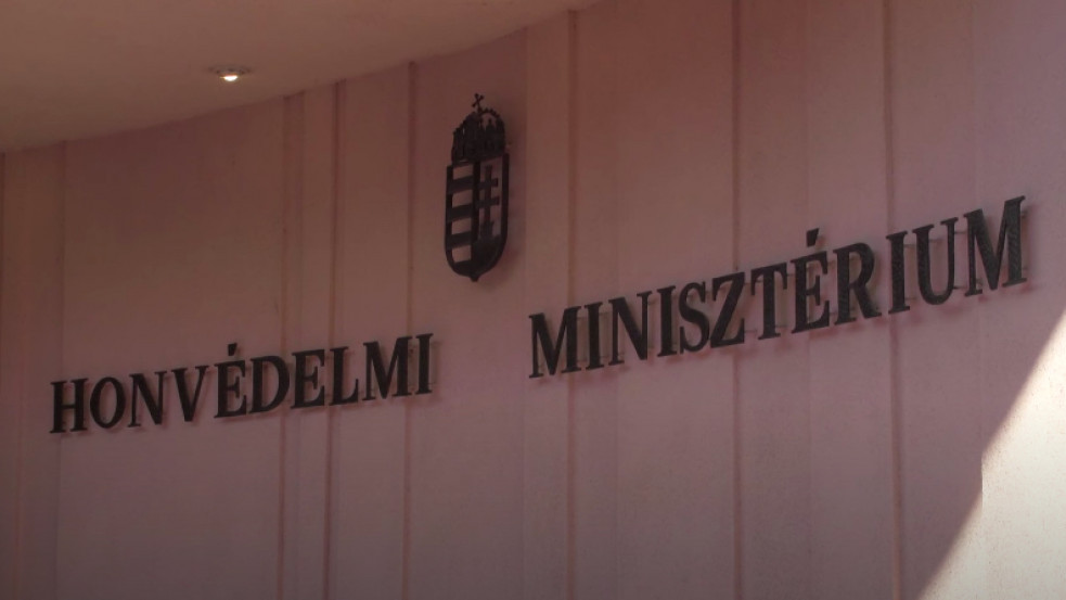 Honvédelmi Minisztérium a Heteknek: csak később lehet megállapítani a NATO-s rakétarendszer-beszerzés költségeit