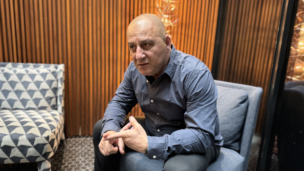 Kebelbarátok és népszerűség helyett a biztonságunk fontos