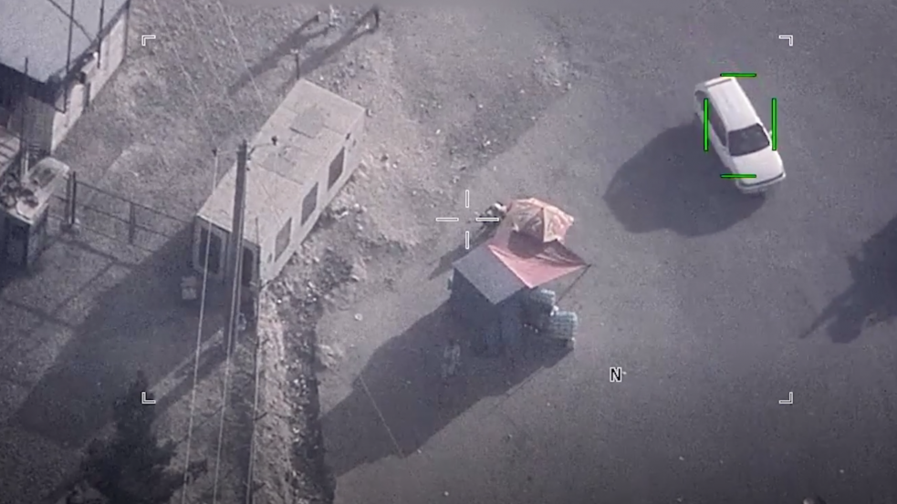 Sokkoló videó: Civileket bombázott le az amerikai légierő, 7 gyermek is meghalt 