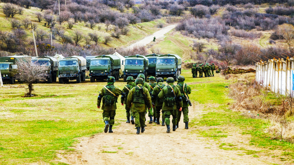 Kazahsztán: megkezdik a külföldi csapatok kivonását