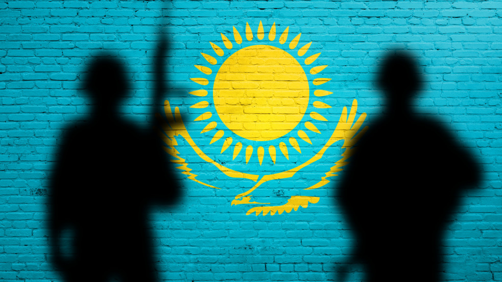 Dráma Kazahsztánban: figyelmeztetés nélkül lőhetik a tüntetőket 