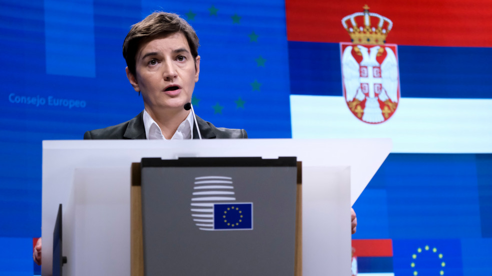 Szerb miniszterelnök Koszovóban: fontos a béke megőrzése