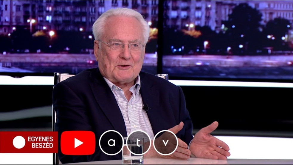 Hivatalos: Róna Péter az ellenzéki pártok államfőjelöltje