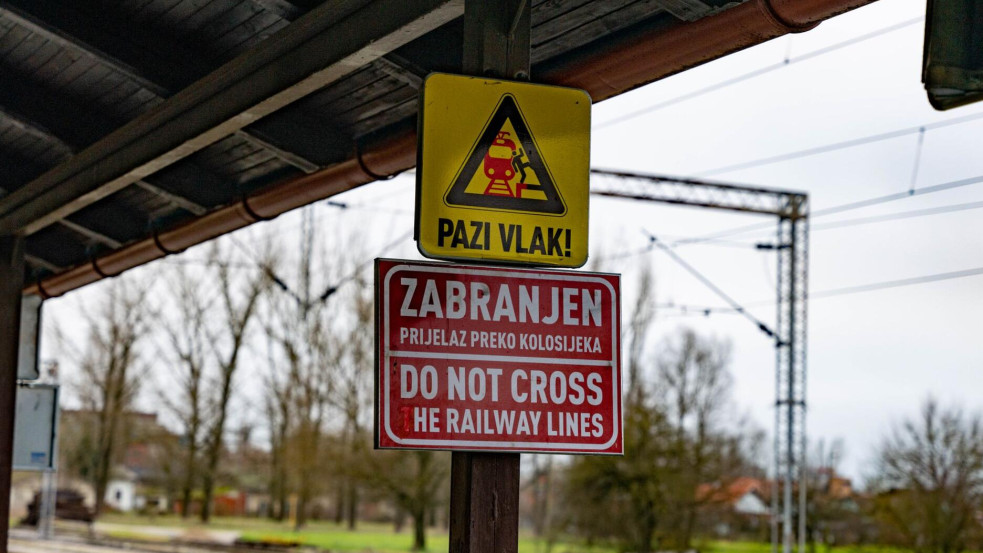 Miért elengedhetetlenek a figyelmeztető táblák? (x)