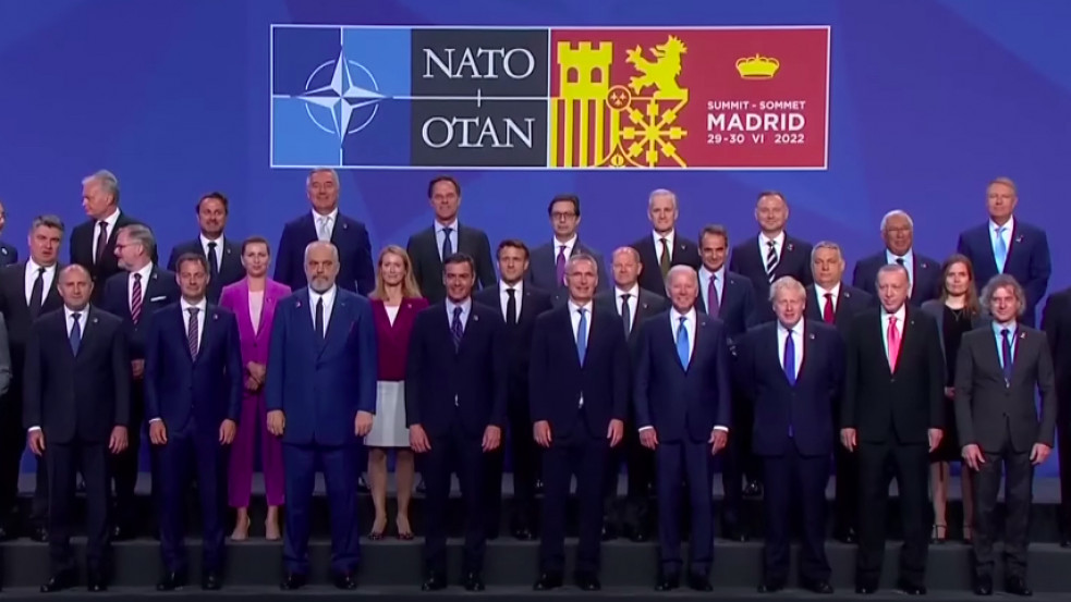 Oroszország ellensúlyozni fogja a kelet-európai NATO-mozgósítást