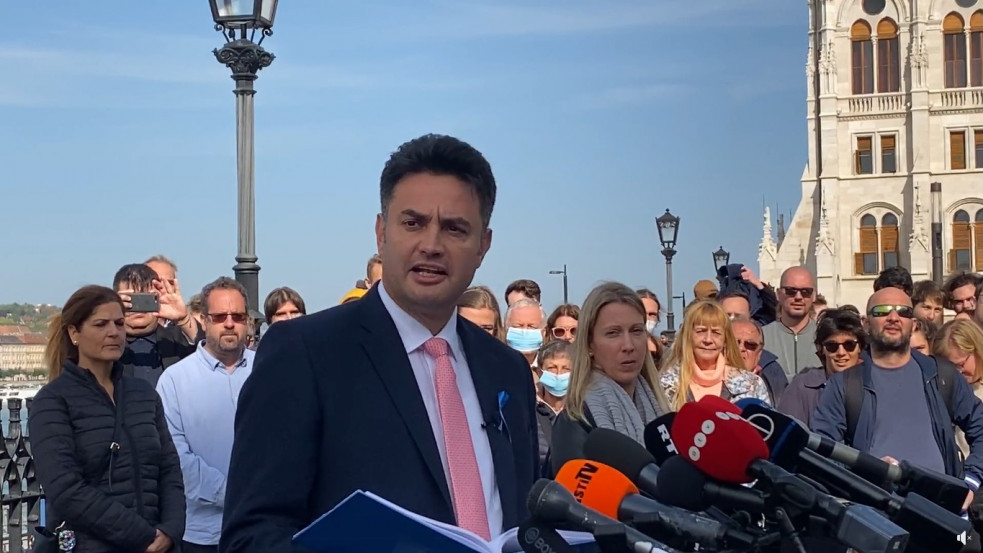 Nem mindenkinek jött be Márki-Zay beszéde: a Jobbik több tiszteletet, a DK bocsánatkérést követel