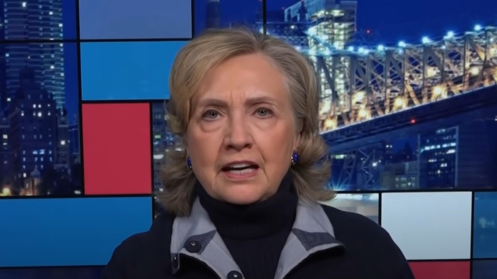 "Nem szereti a világot, amiben élünk" - kapzsi és korrupt vezetőnek nevezte Orbánt Clinton 