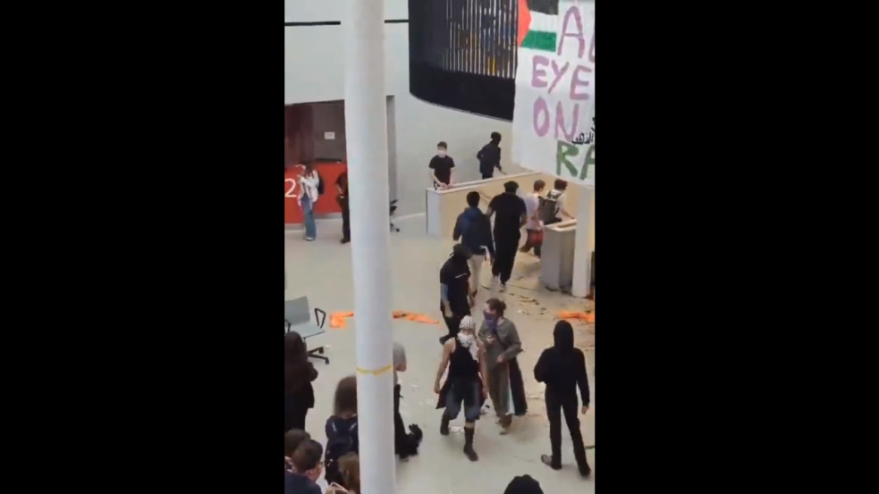 Hamász-párti tüntetők verték szét az amszterdami egyetemet – videó