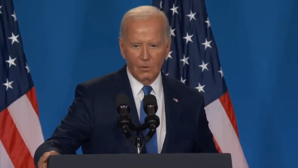 Biden „Trump alelnöknek” nevezte Kamala Harrist