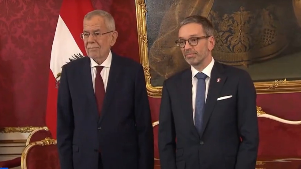 Ma tárgyal a kormányalakításról a Szabadságpárt elnöke és az osztrák államfő