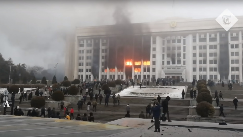 Káosz Kazahsztánban: több tucatnyi halott, orosz csapatokat is bevetnek