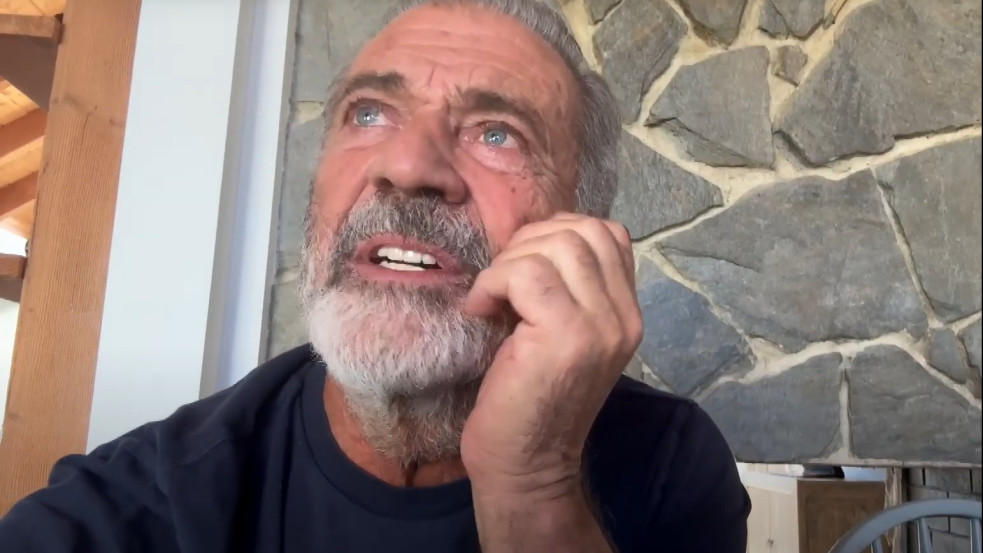 „A Mindenható valami nagy dologra készít fel” - Háza leégése miatt előbbre hozza Mel Gibson a feltámadásról szóló film forgatását