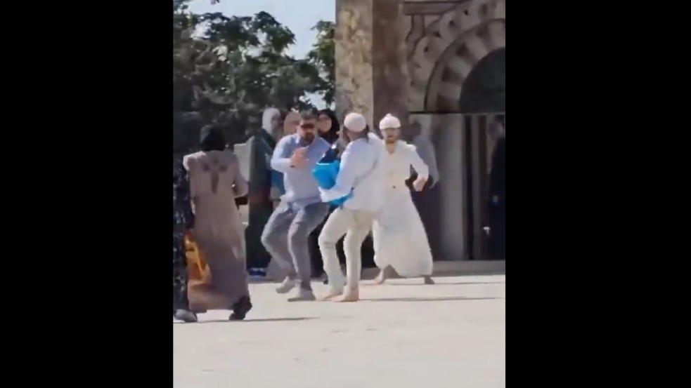 Videó: Rendőrök akadályozták meg, hogy a Templom-hegyen áldozzanak ortodox zsidók