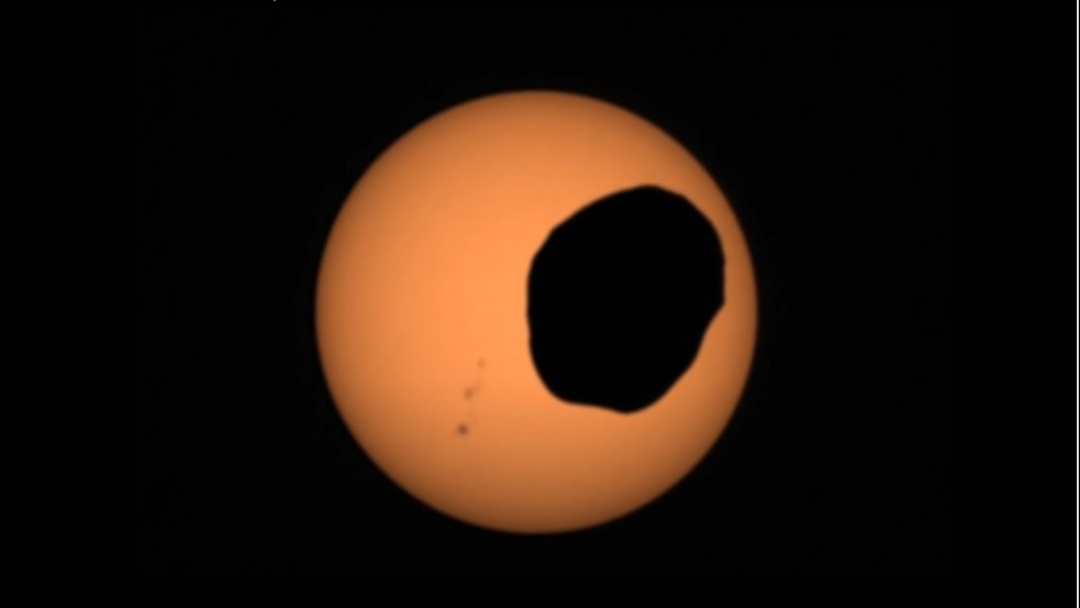 VIDEÓ: napfogyatkozást rögzített a NASA marsjárója a vörös bolygón