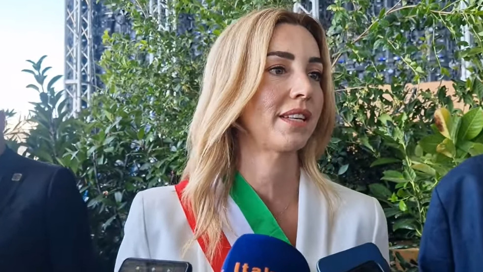 „Új karácsonyi szellem érkezett” - Betlehem helyett inkább Télapó-falut akar Genova polgármestere