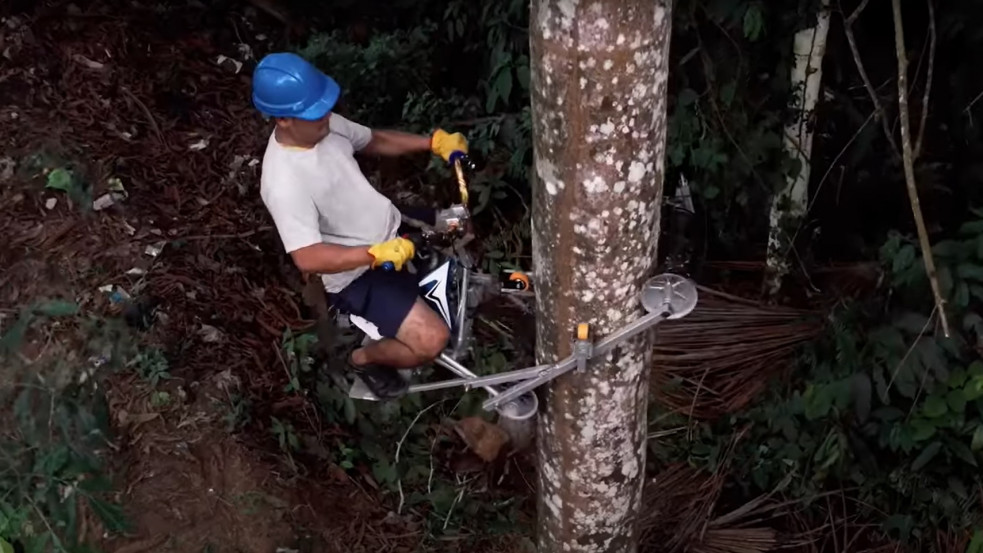 Famászó kerékpárt fejlesztettek ki a perui erdőpusztítás megfékezésére