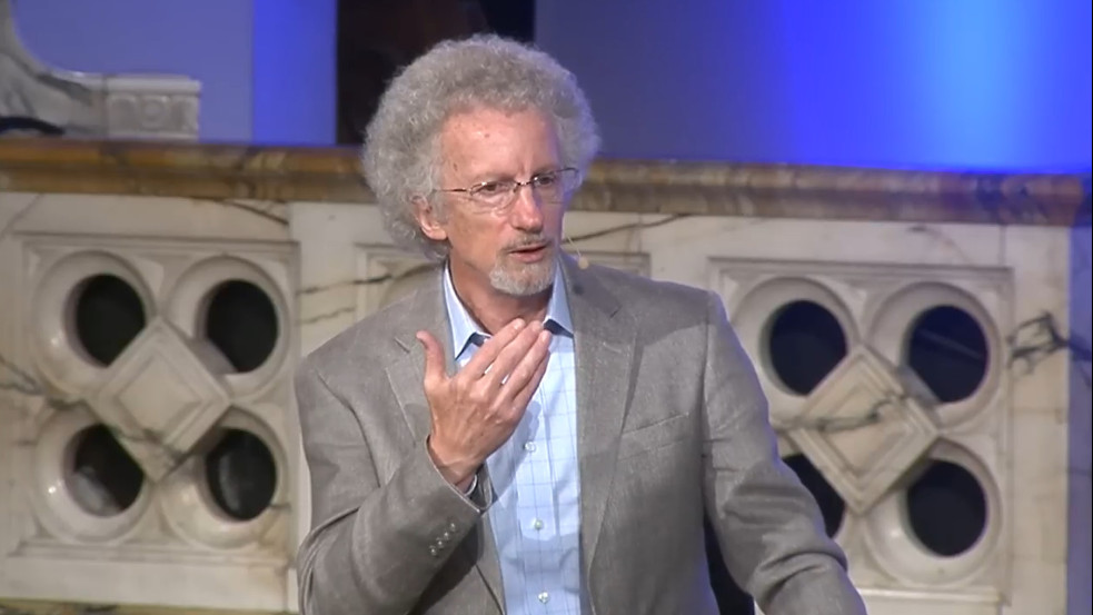 Philip Yancey keresztény író bevallotta, nyolc évig volt viszonya egy házas nővel