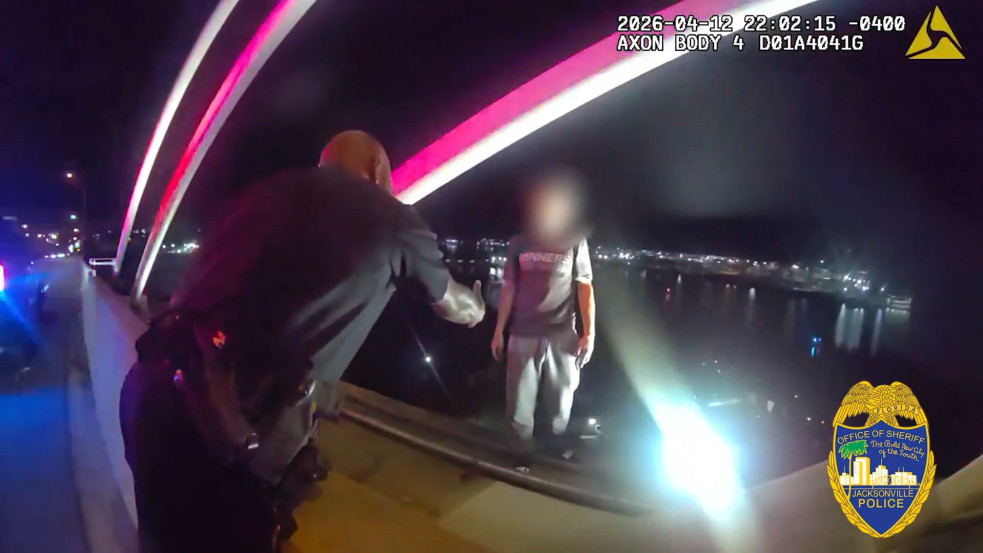 „Ez Isten csodája volt” – Imával mentette meg egy öngyilkosjelölt életét a jacksonville-i rendőr