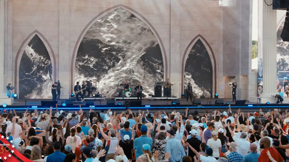 „Isten még nem végzett velünk!” - Hívők tízezrei és vezető politikusok imádkoztak Washingtonban a nemzet spirituális megújulásáért
