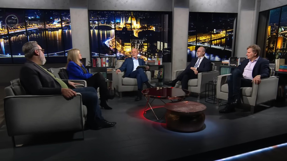 Váratlan fordulat a köztévénél: Azonnali hatállyal elkaszálták az M5 kibeszélőműsorát