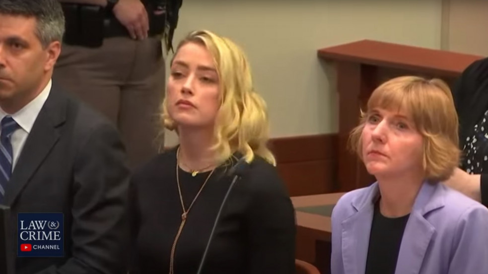 Pert nyert Johnny Depp a volt felesége ellen