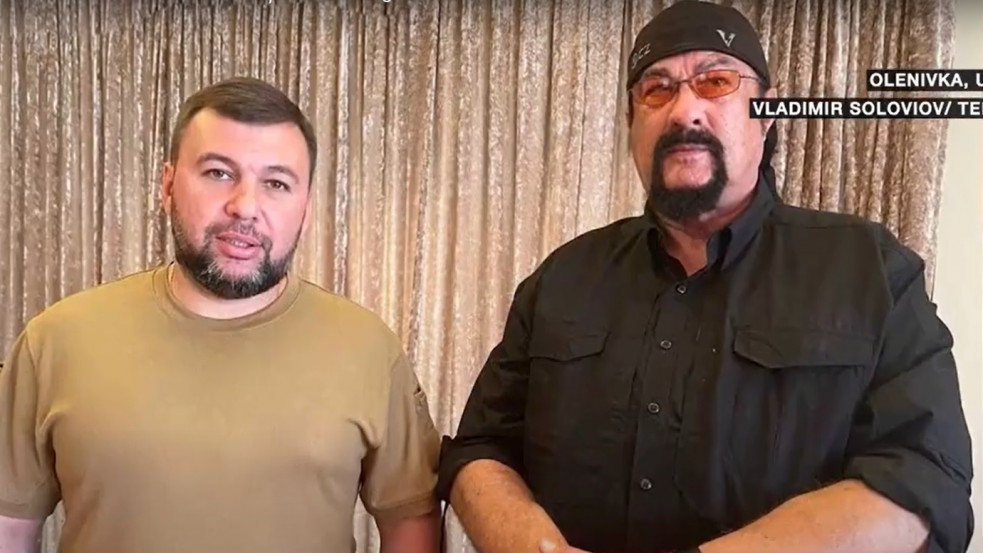 Dokumentumfilmet készít Steven Seagal a Donyec-medencében