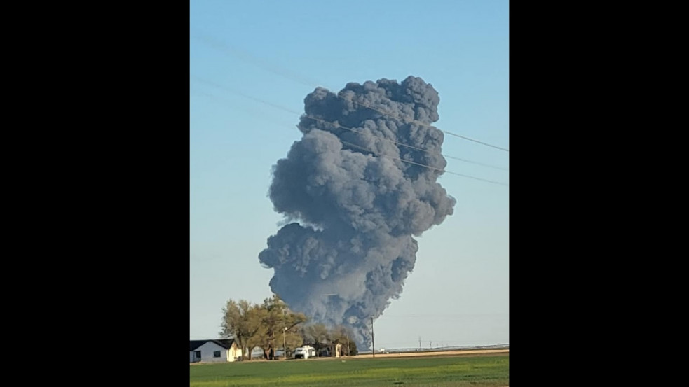 Hatalmas robbanás volt Texasban – 18 ezer tehén pusztult el