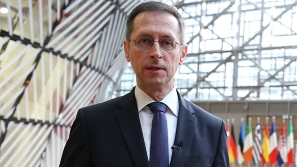 Varga Mihály bejelentette, mikor érkezik az uniós pénzek első része