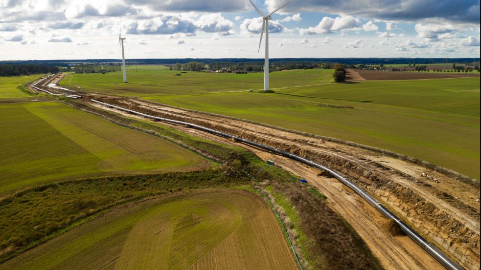 Újraindult az orosz gázexport az Északi Áramlaton, de csökkentett kapacitással