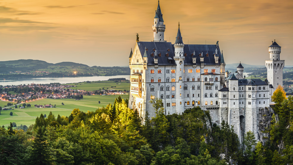 Európa legszebb kastélyai: lélegzetelállító, pompázatos építmények
