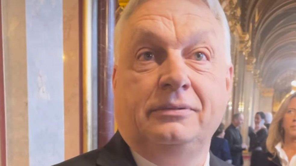 A parlament folyosóján vonták kérdőre Orbán Viktort, miért kapott kegyelmet K. Endre