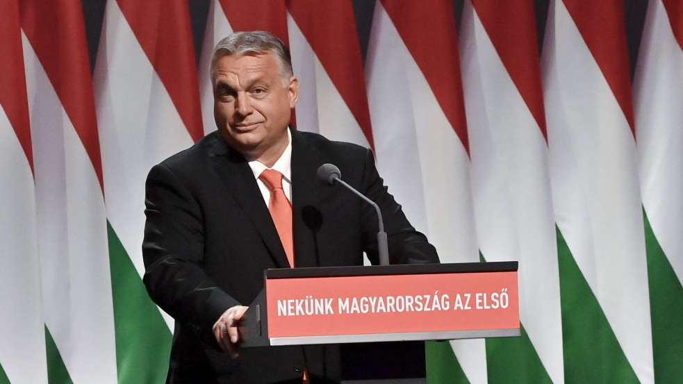 Orbán: mi nem fogunk megfagyni télen, ők meg szülhetnek férfiként, kinek mit intézett a kormánya