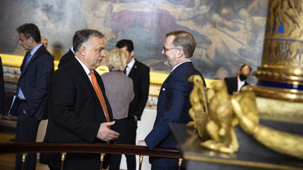 Ezért nem utazik Orbán Viktor a kelet-európai vezetőkkel Kijevbe