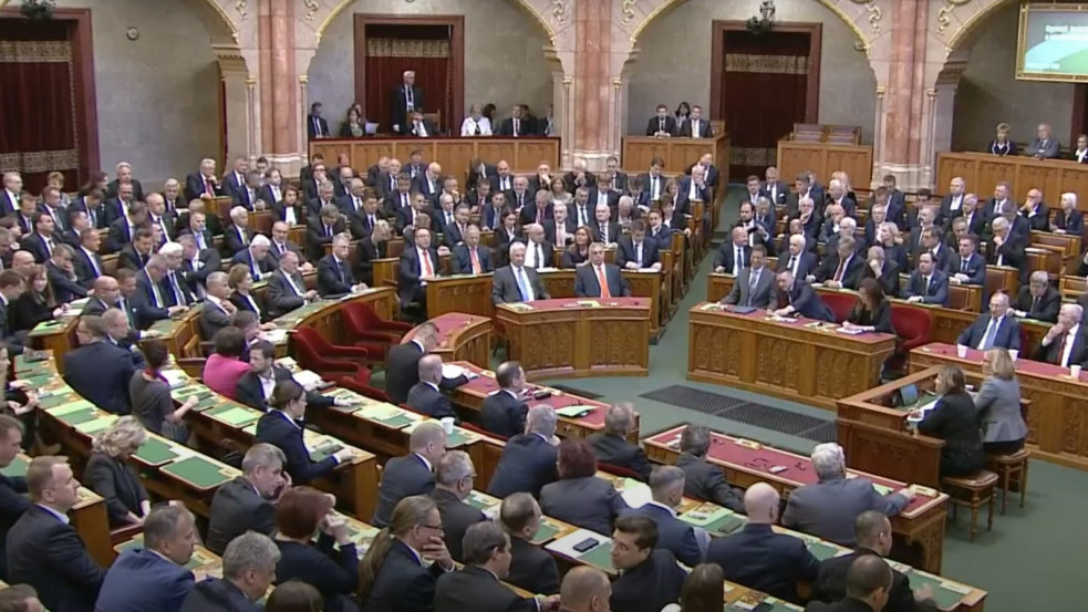Ma választ miniszterelnököt az Országgyűlés