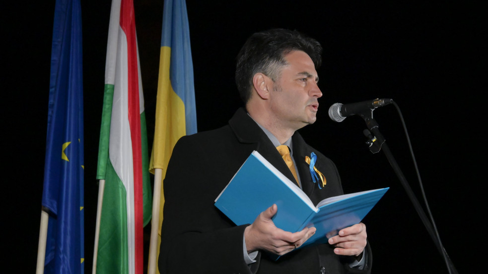 Az ellenzék felszólította Orbánt, hogy ne uszítson, majd gazdájának nevezték a "gyermekeket halomra gyilkoló" Putyint