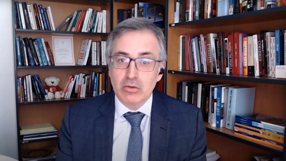 "Sok vállalkozó számára az élete projektje megy tönkre" – a volt orosz kormányzati tanácsadó szerint az orosz gazdaság 20-30 évet eshet vissza