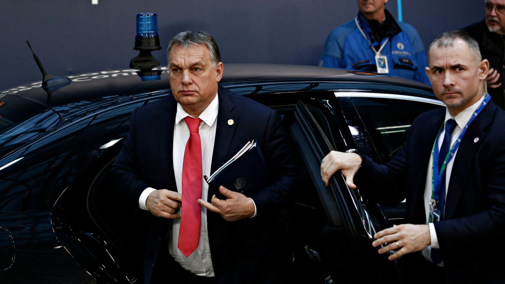 Rendkívüli csúcs: Orbán Brüsszelbe utazik