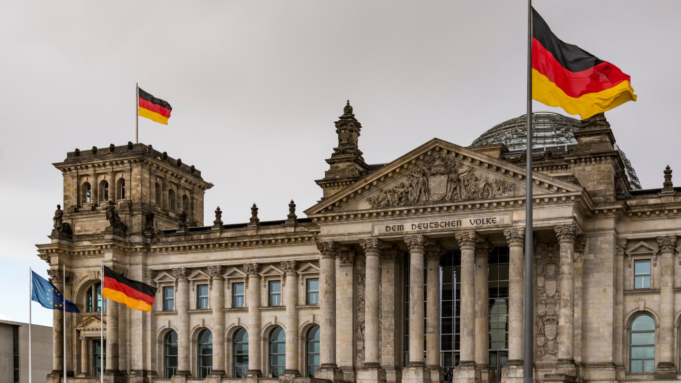 Orvosi vélemény nélkül dönthetnének a nemük megváltoztatásáról a német tinik 