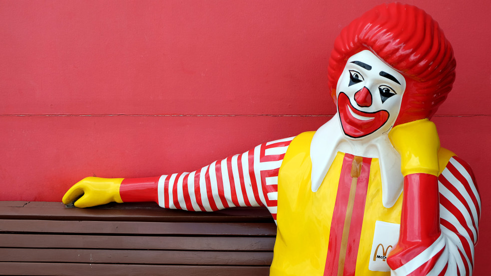Az anglikán egyház megfenyegette a McDonald&#039;s-ot: 80 millió fontos részesedéstől válhatnak meg
