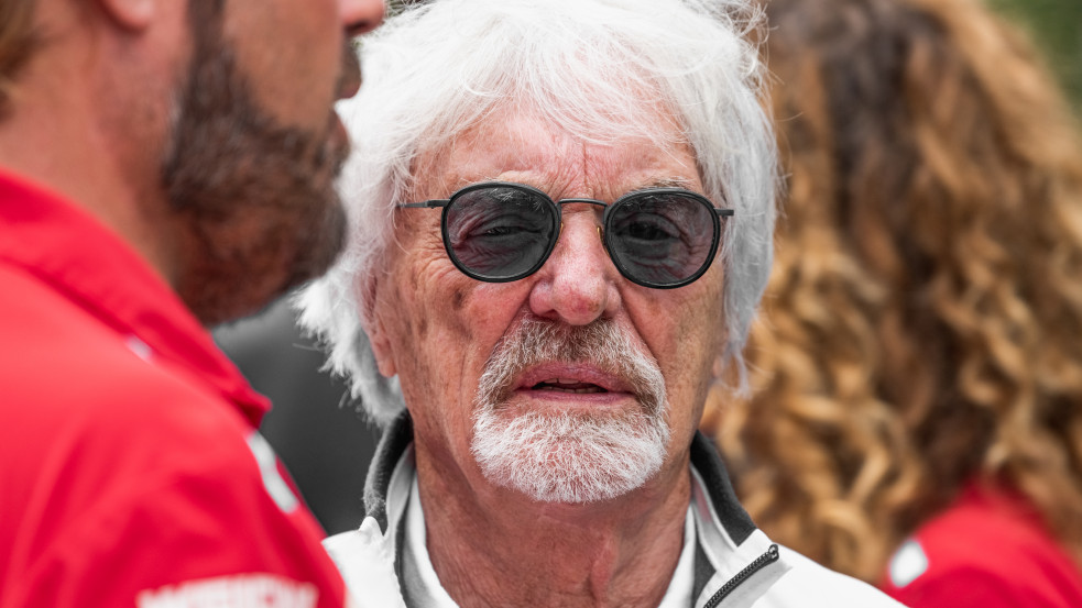 Golyót is fogna Putyin védelmében Bernie Ecclestone